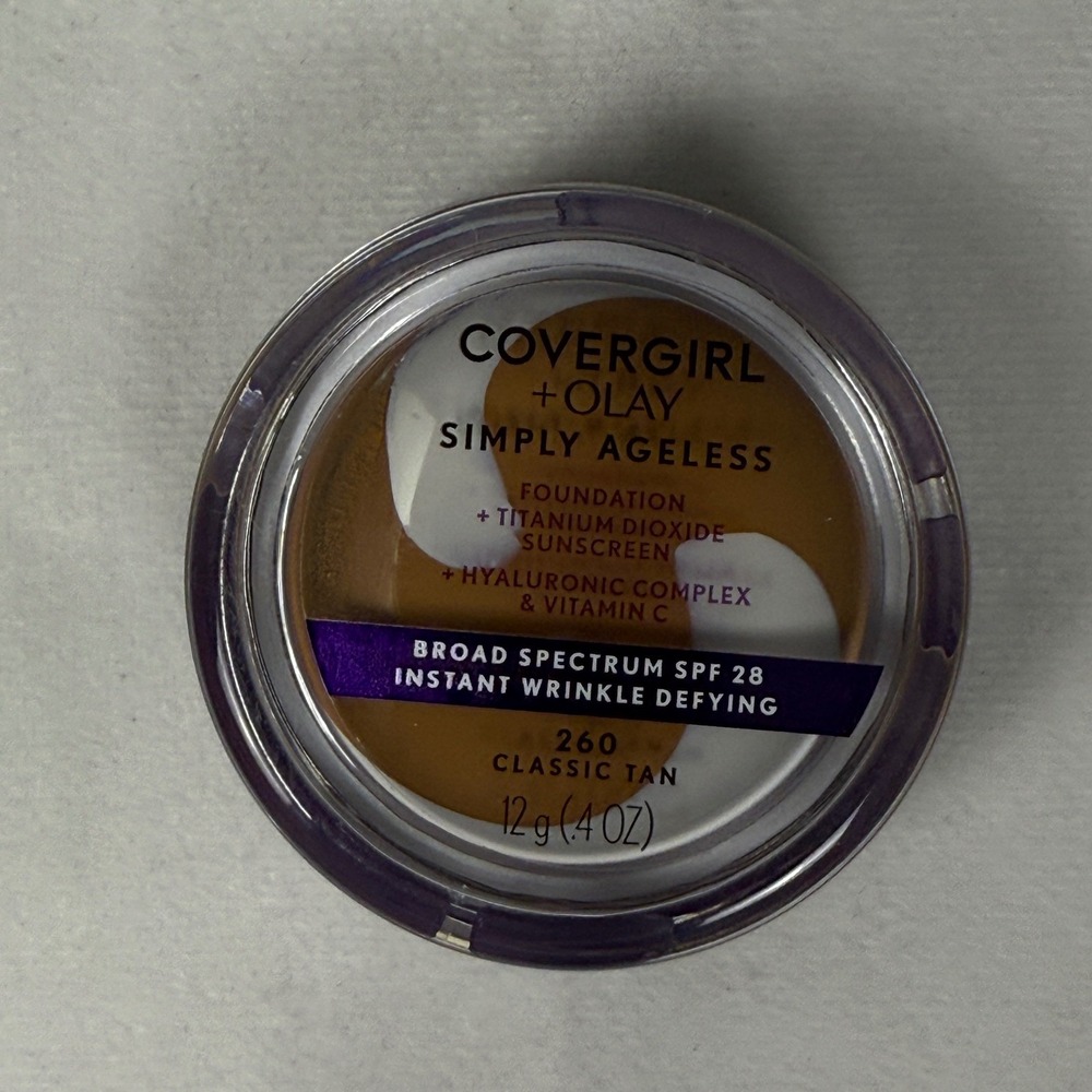 Covergirl Olay Simply Ageless Foundation 260 Classic Tan‎ SPF 28 Wrinkle Defying